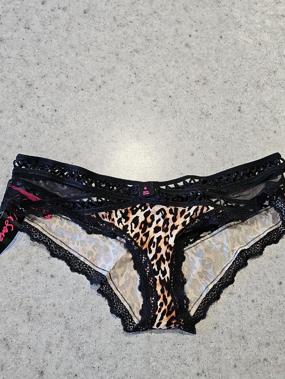 La SENZA Medium Leopard Print Lace Bikini Panty in Black and Tan